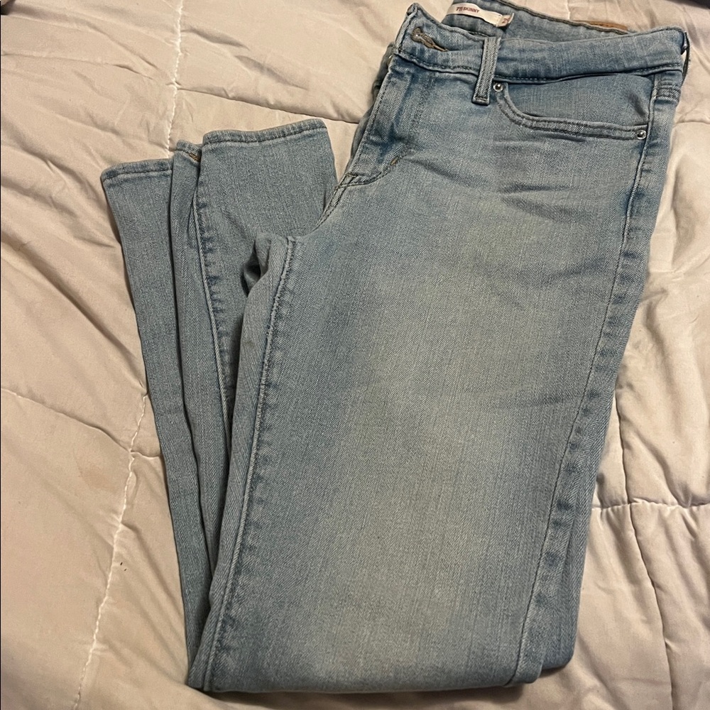 Levi's Light Blue Women's Skinny Jeans